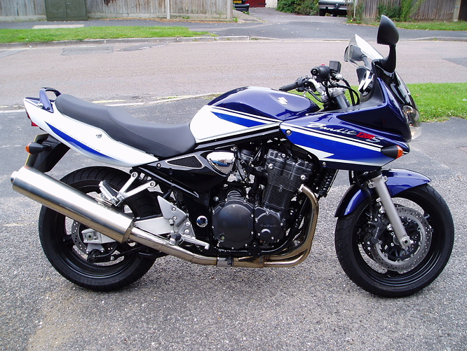 my bikes 014.jpg