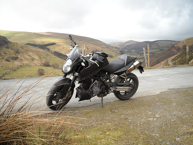 ktm-Superduke.jpg