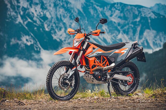 KTM 690 ENDURO R 2021 Static