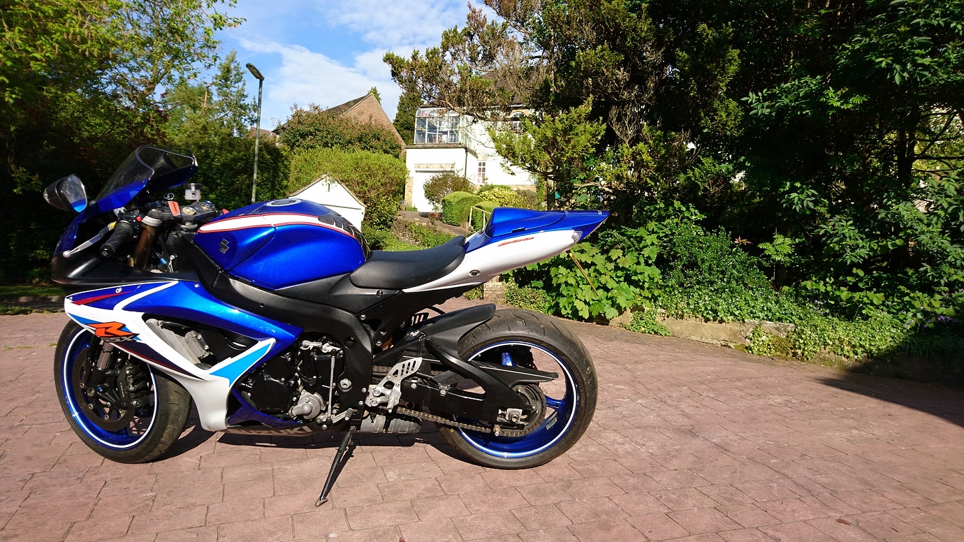 Сузуки gsxr 600 k7