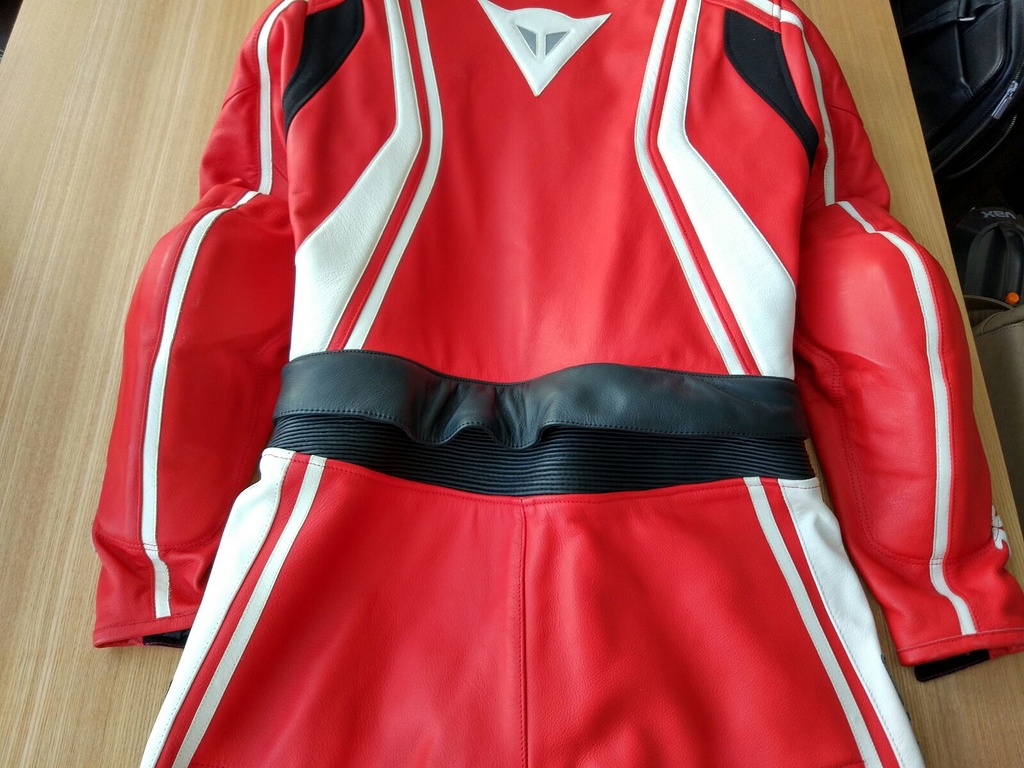 Dainese Div Stripes Lady 2 piece race leather suit size 48 EU