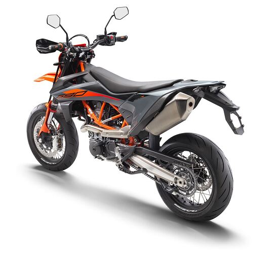 KTM 690 SMC R 2021 rear left