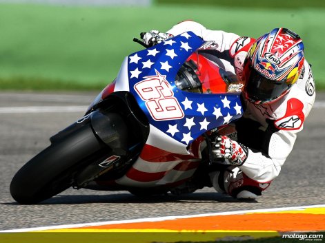 236038_Hayden+on+track+at+Valencia+for+his+first+Ducati+test-1280x960-oct27.preview_big.jpg